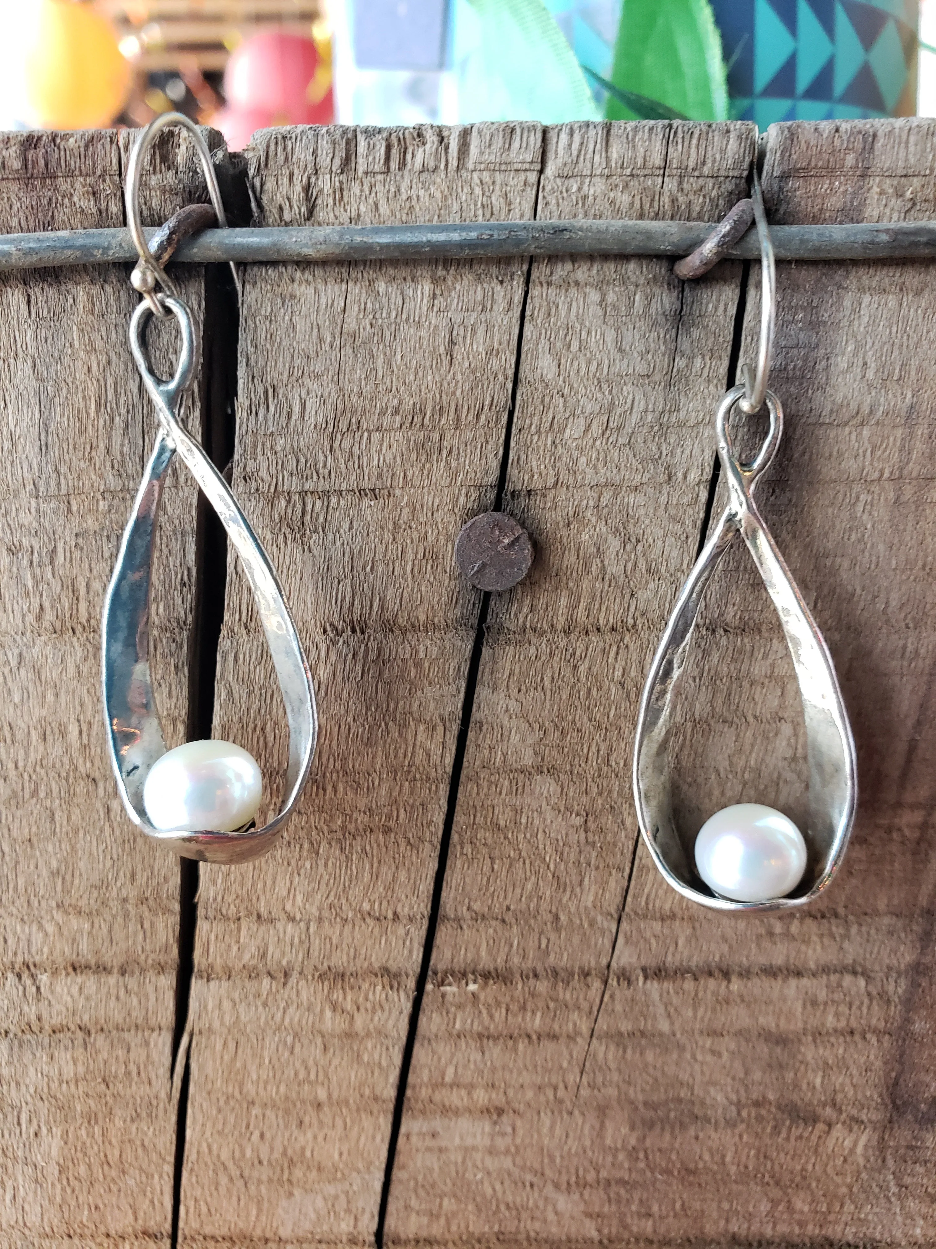 .925 Sterling dangle pearl earrings