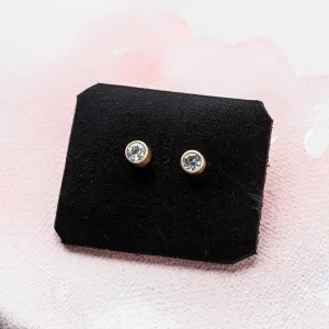 Aquamarine Stud Earrings in 14k Gold, 4mm