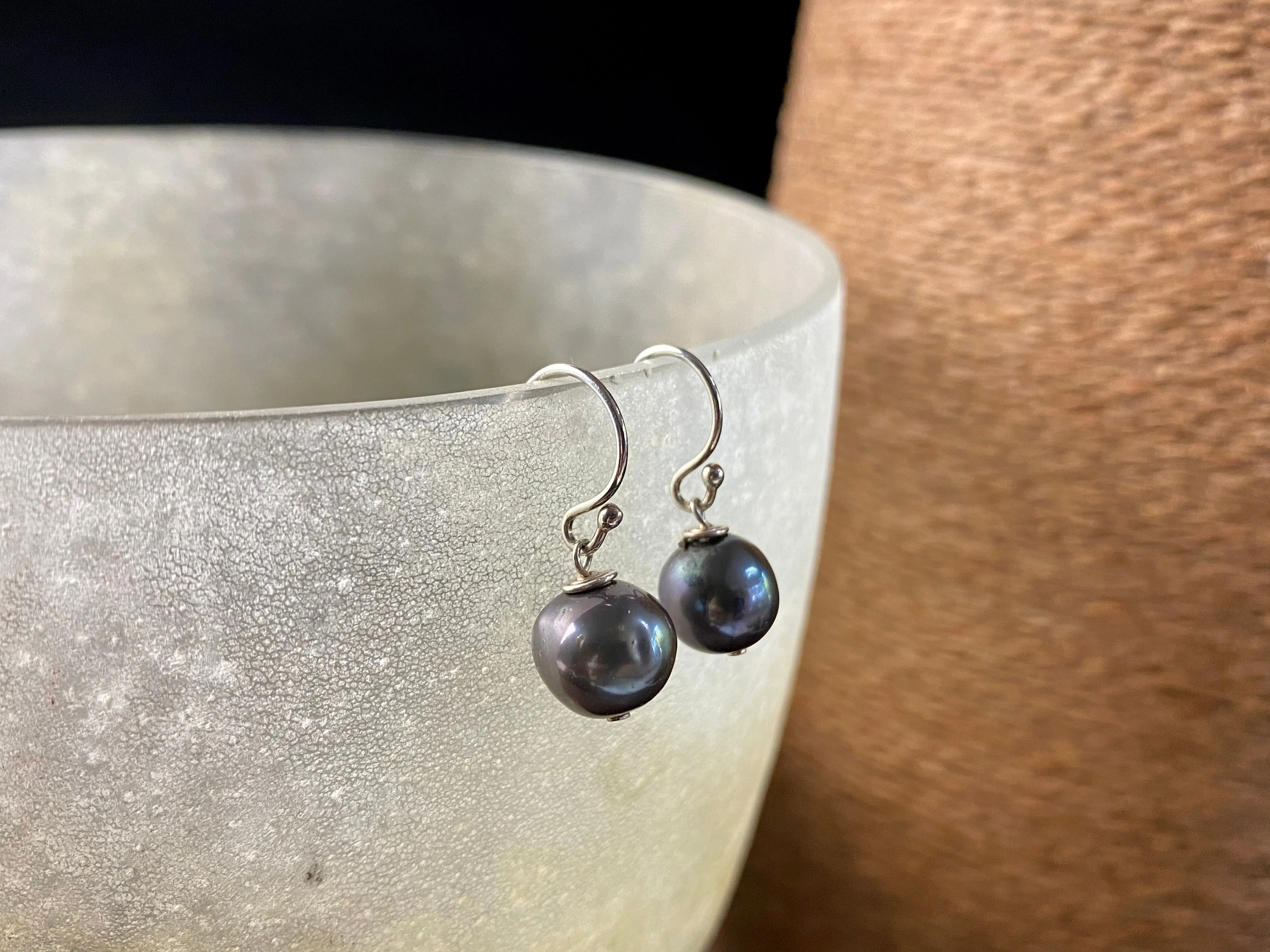 Black Pearl Earrings