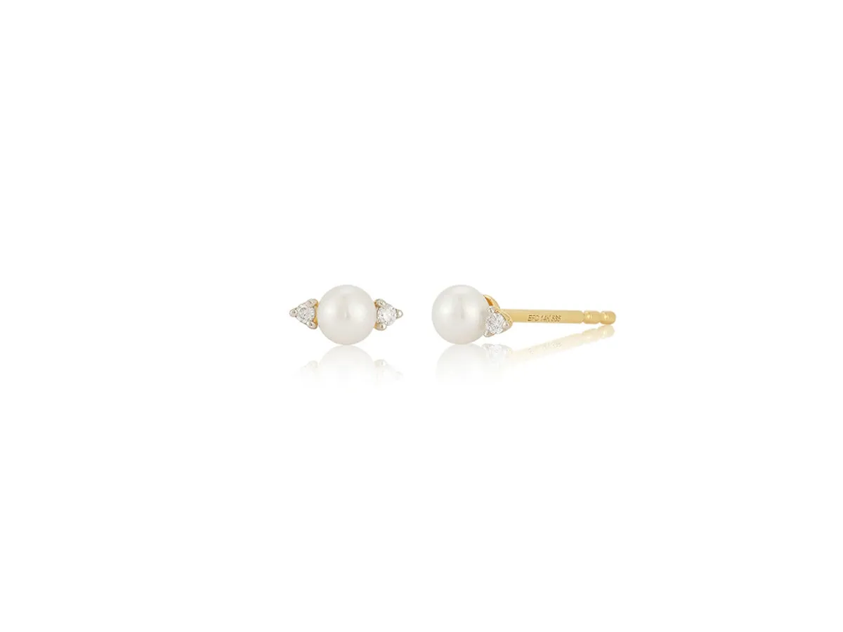 Diamond & Pearl Earrings