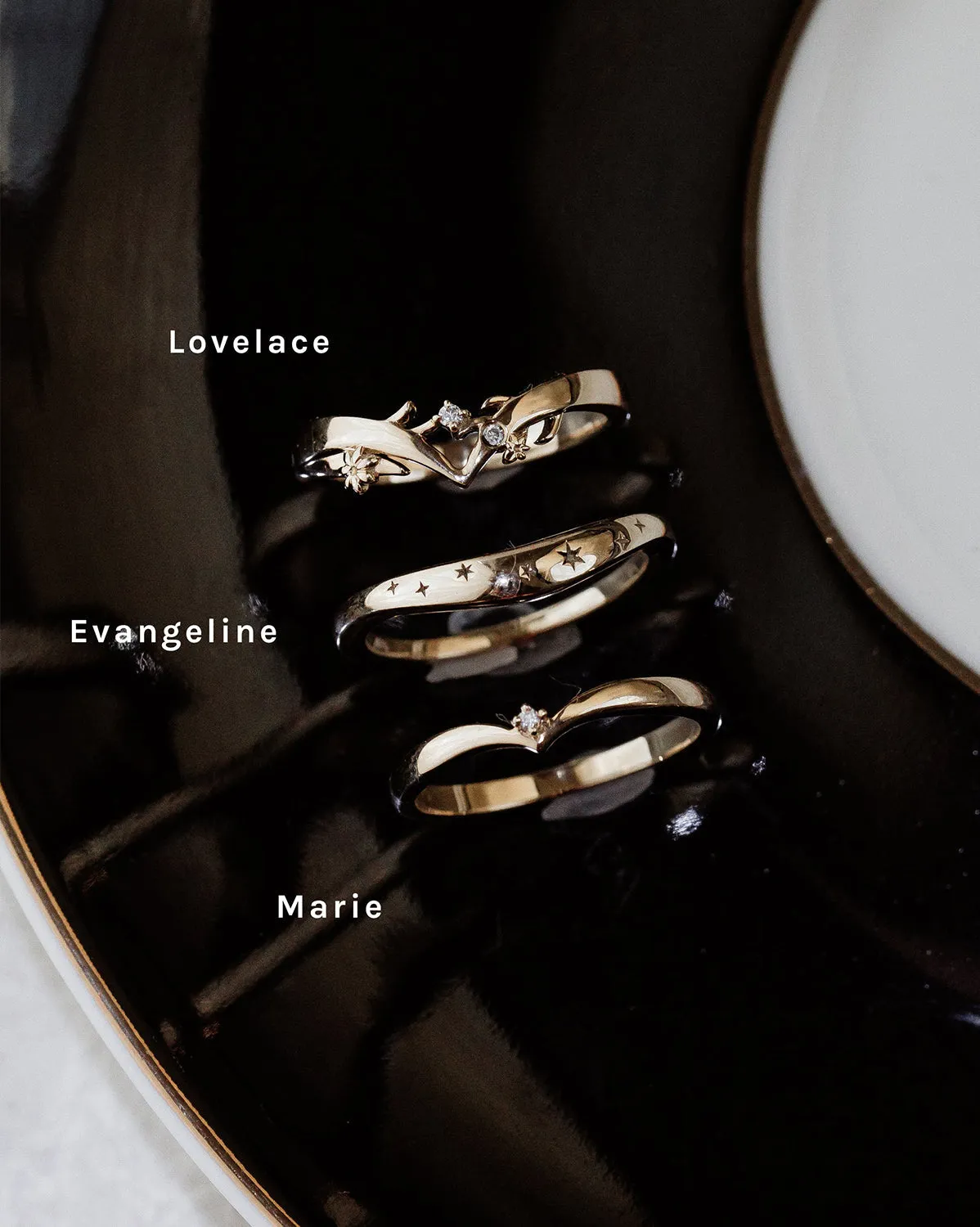 Evangeline Curved Ring