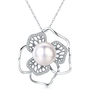 Floral Fantasy White Pearl Necklace