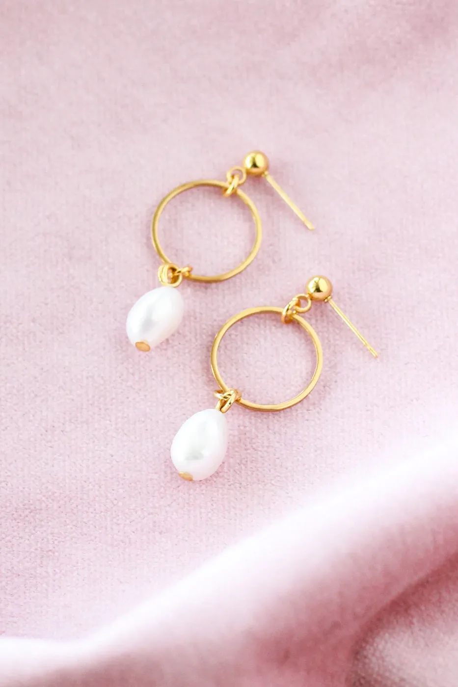 Freshwater Pearl Hoop Earrings