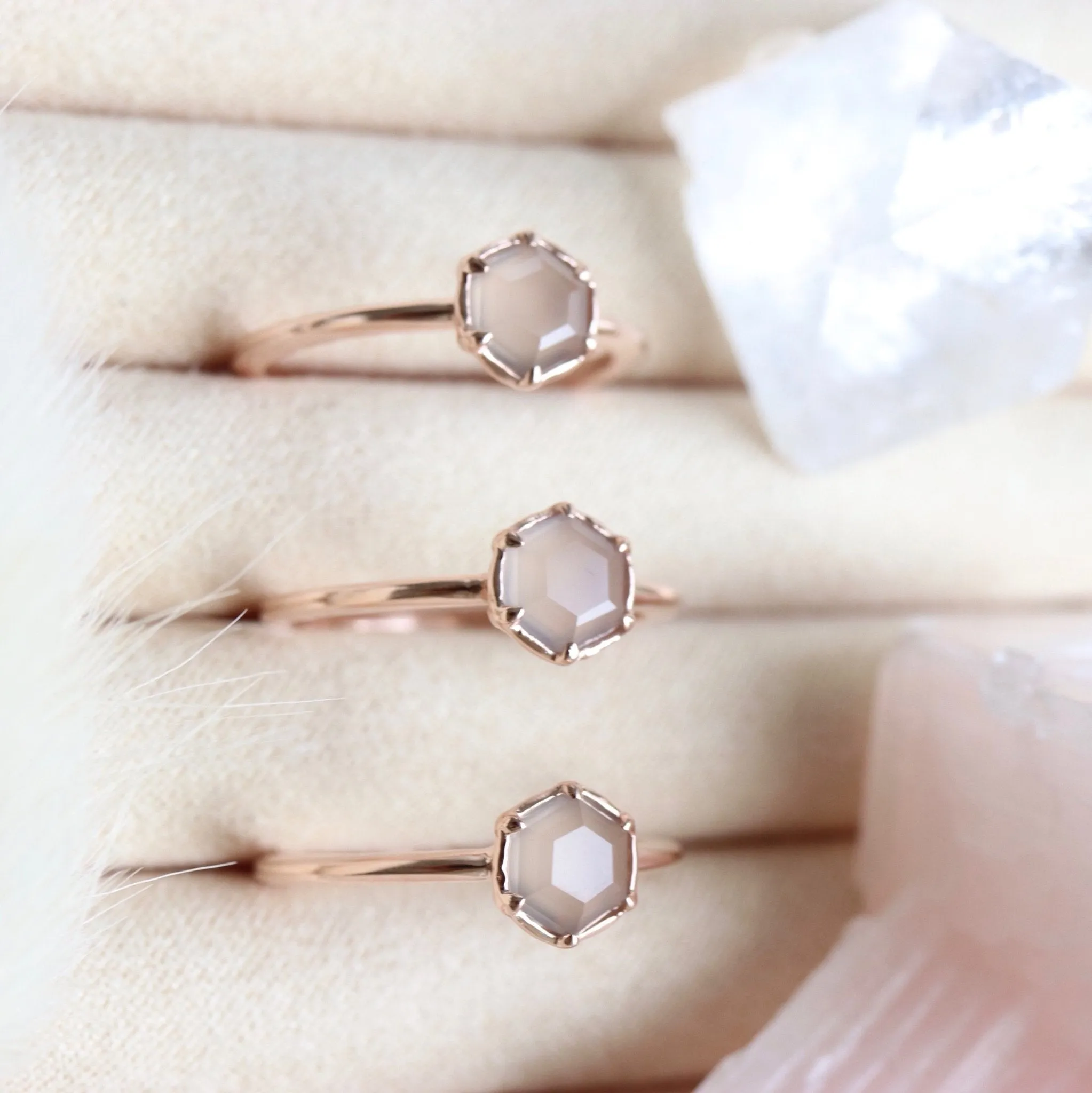 GRACE RING GREY MOONSTONE & ROSE GOLD