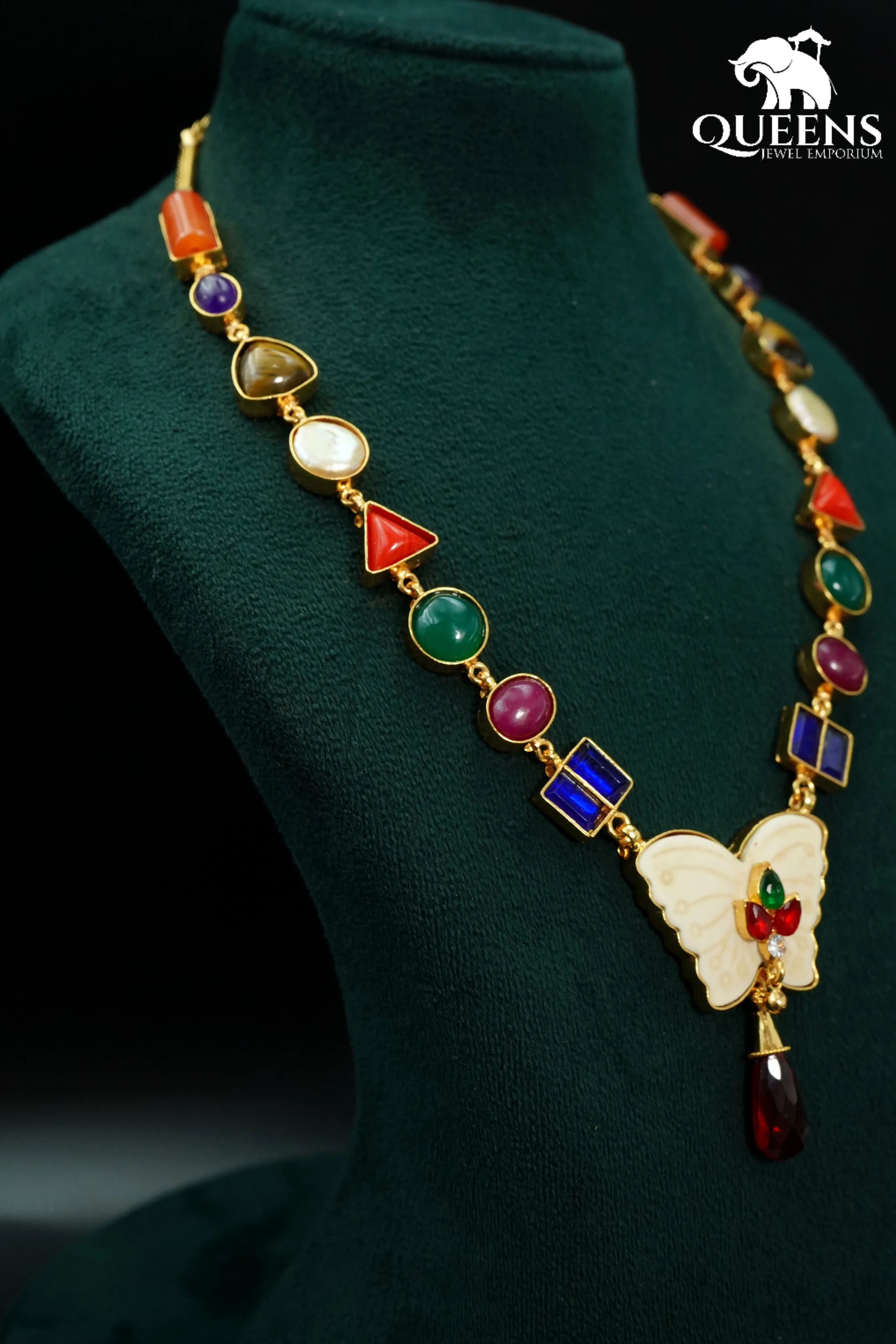 KRIYA GEM NECKLACE