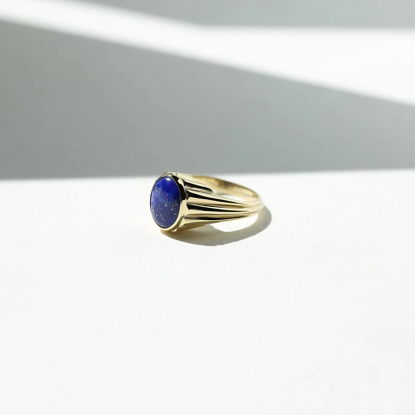 Lapis Column Ring - Vertical