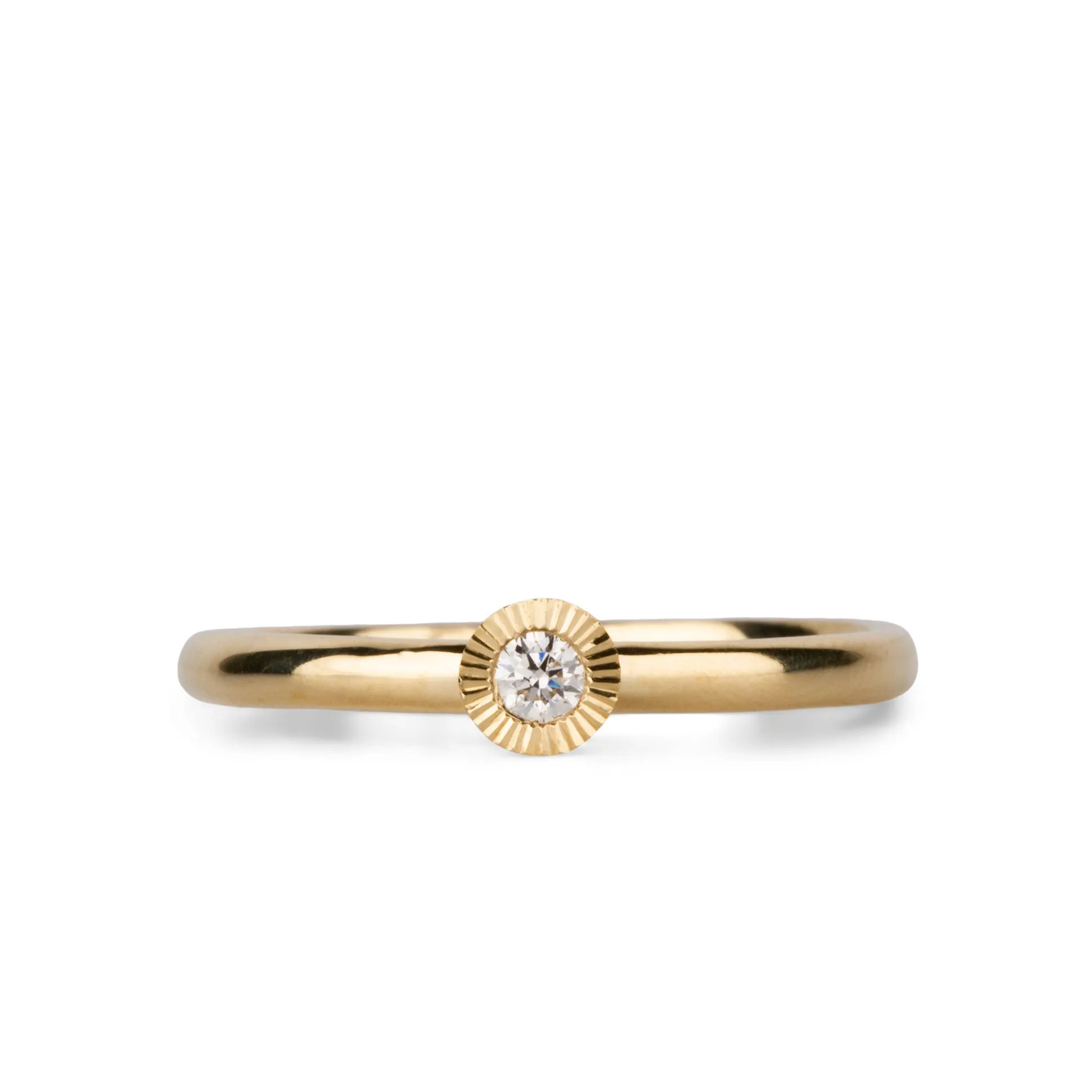 Medium Aurora Diamond Stacking Ring in Yellow Gold