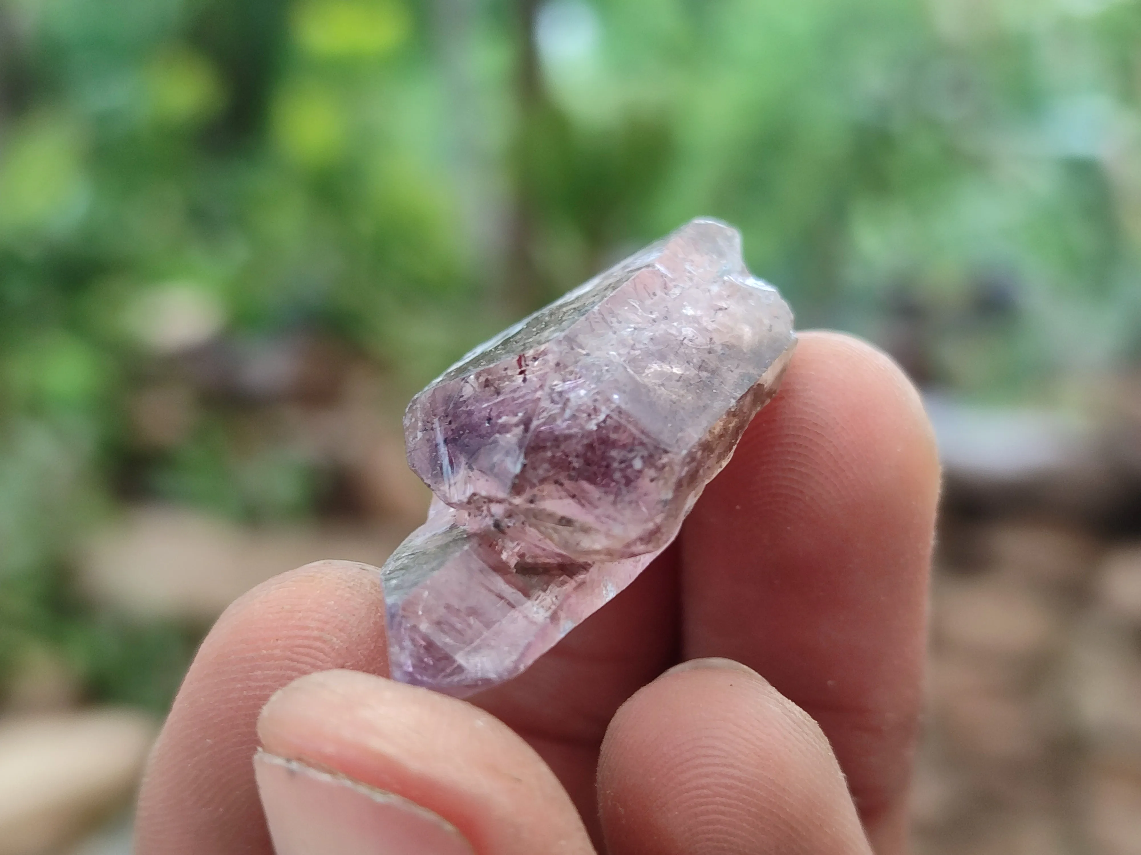 Natural Amethyst Quartz Crystals x 70 From Chiredzi, Zimbabwe