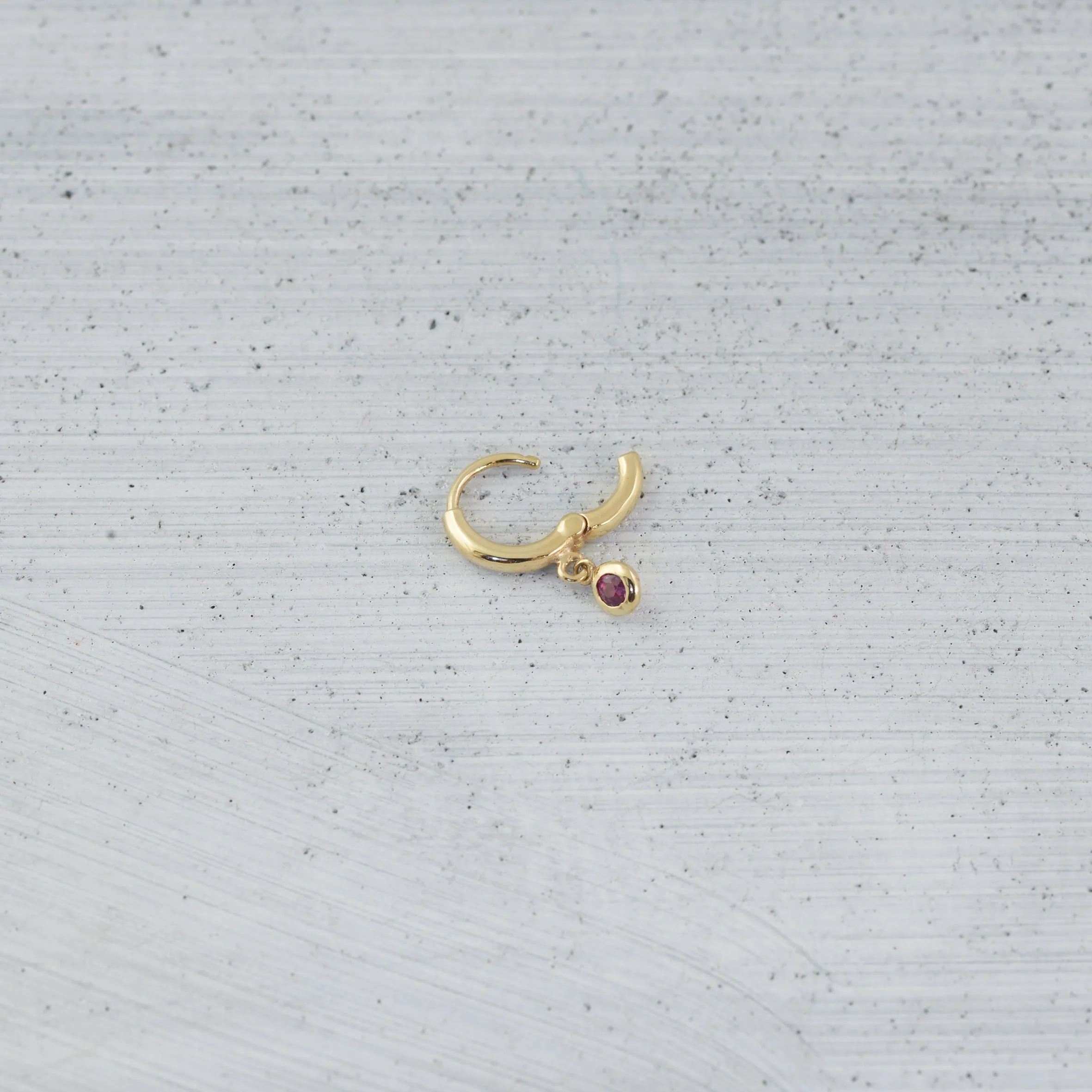 One dream sleeper Earring (single) - 14K/ 18K Gold