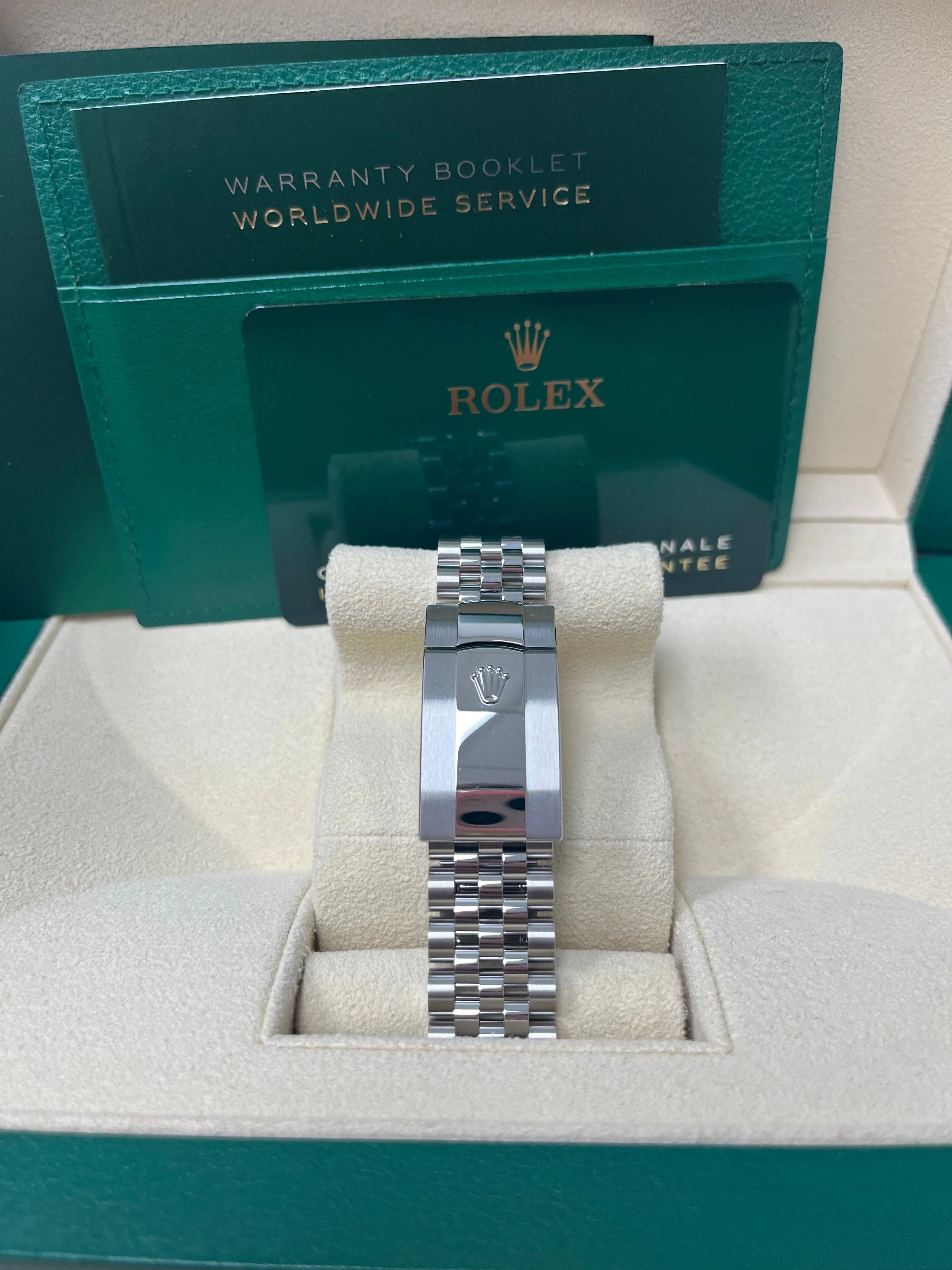 Rolex Datejust 36 Domed Bezel Mint Green Index Dial Jubilee Bracelet 126200