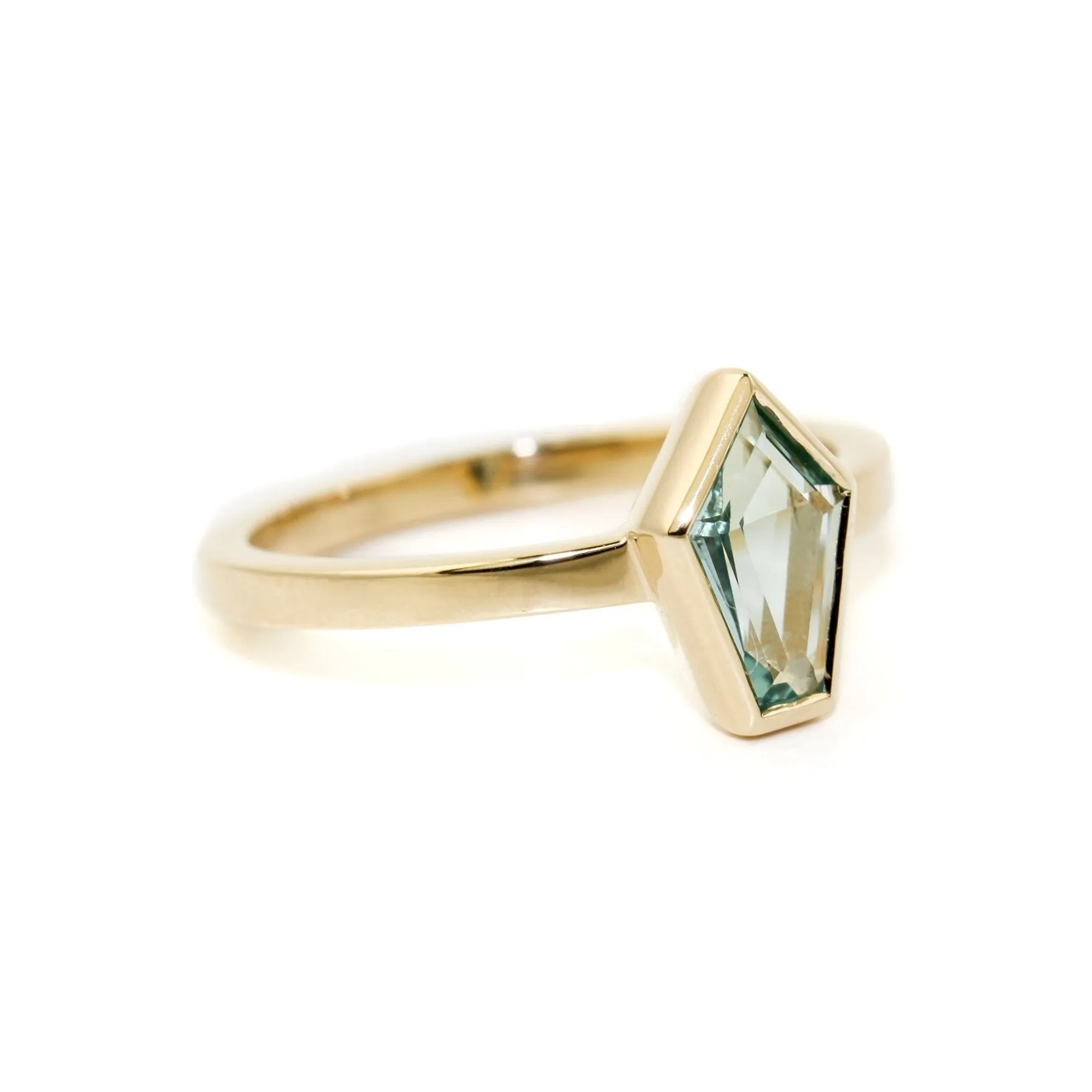 Shield Cut Aquamarine Ring in 14K Gold