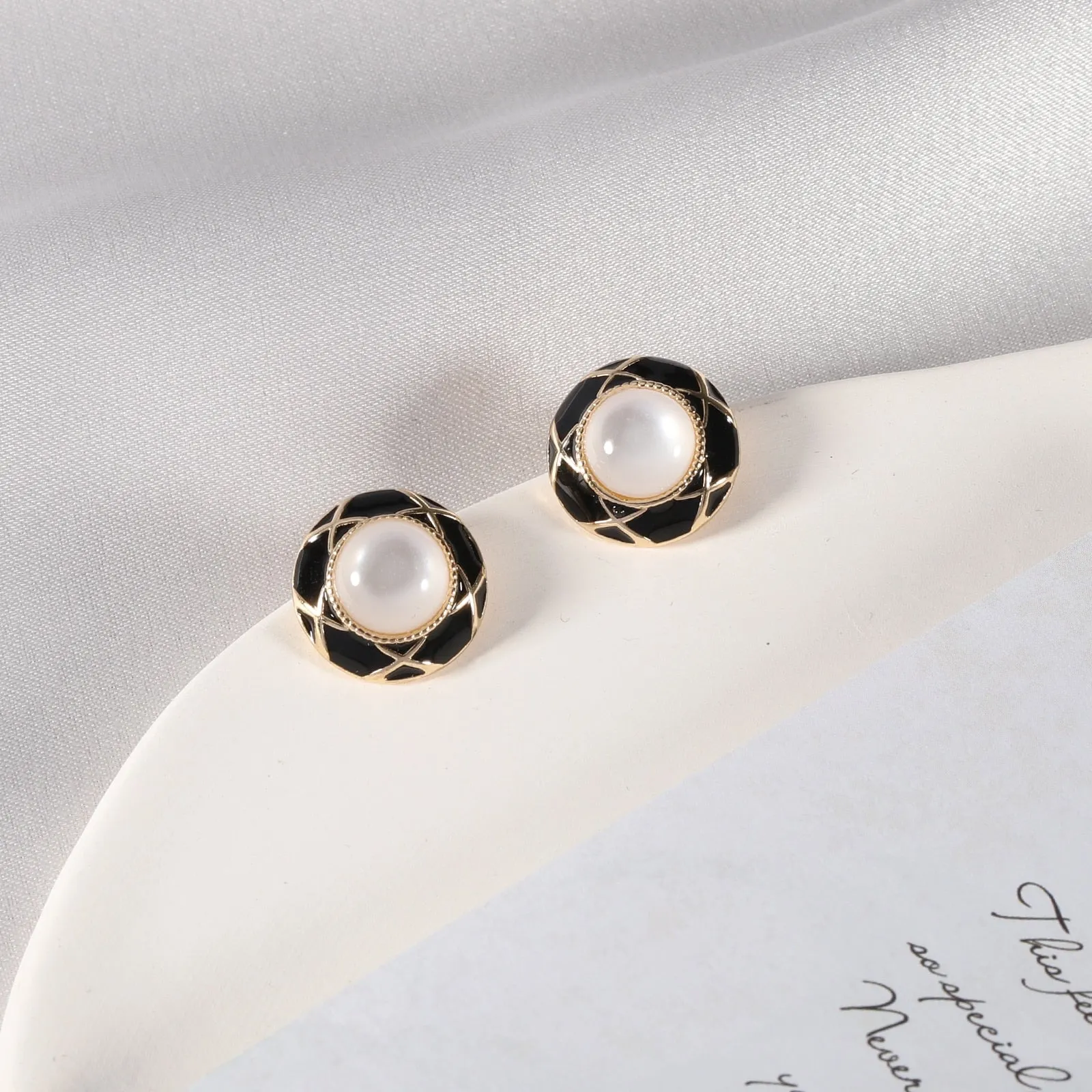 Vintage Style Round Pearl Earrings